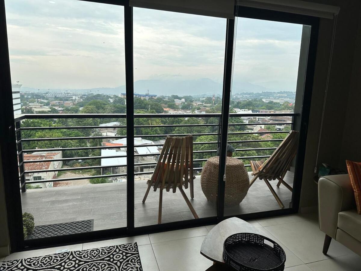 Luxury In Apartamento San Salvador